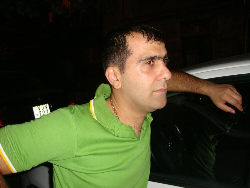  ,   Aleko, 44 ,  