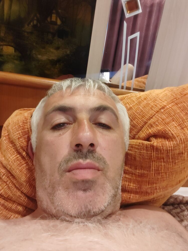  45690174  , 42 ,    