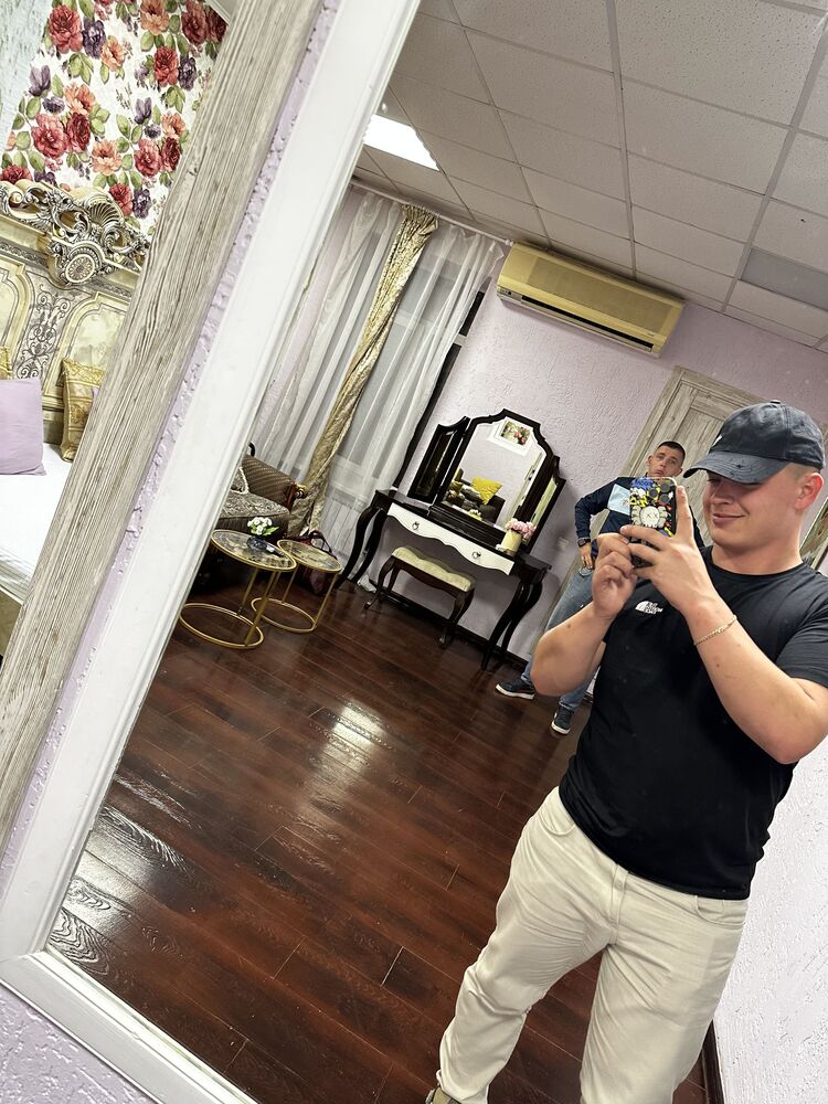  38939034  , 22 ,    --