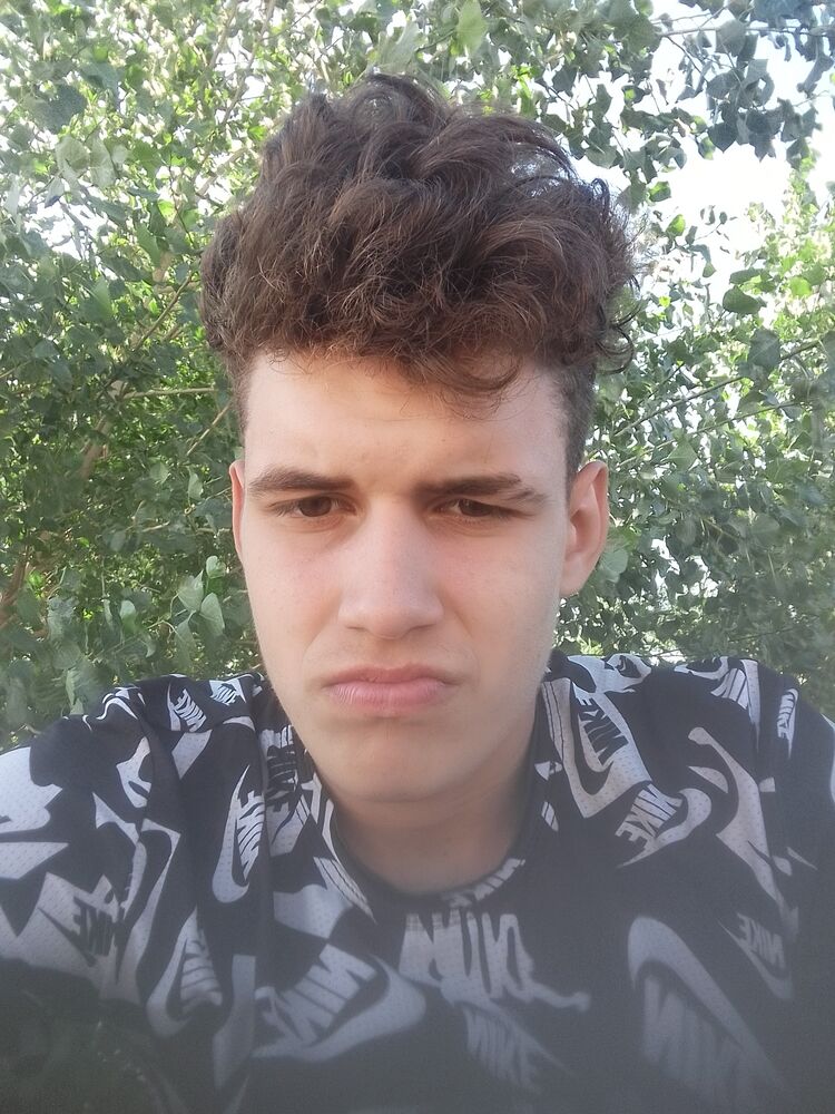  44801714  , 19 ,    