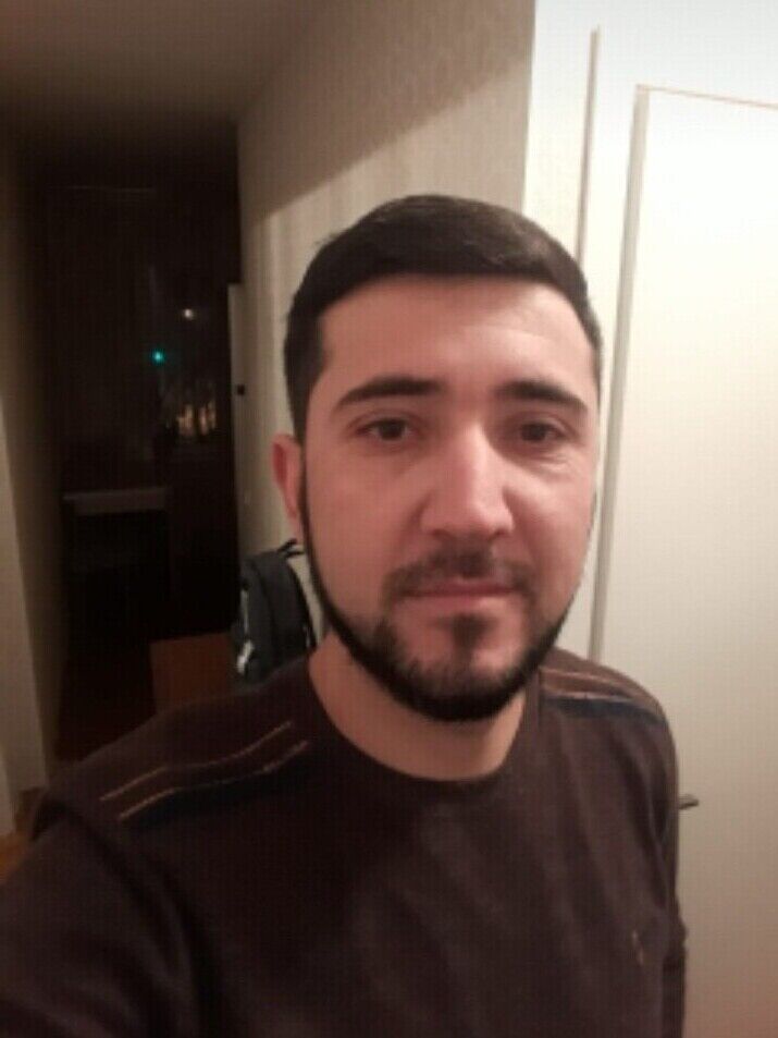  21168554  A, 37 ,    