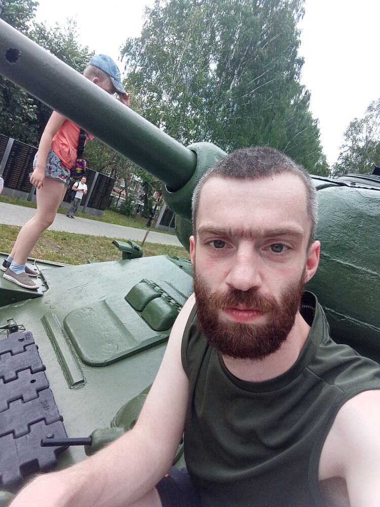  ,   Boris, 31 ,   ,   , c , 