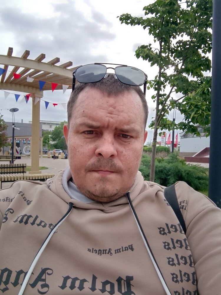  ,   Alexander, 35 ,   