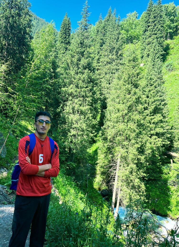  ,   Askhat, 25 ,   
