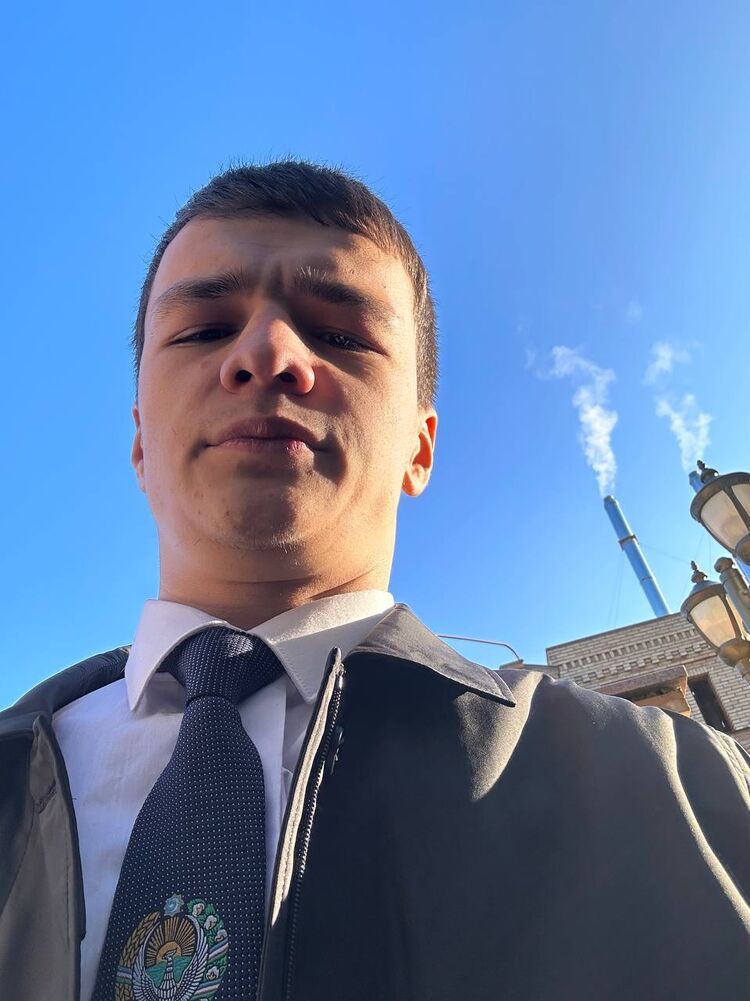  47879764  Farxod, 28 ,    