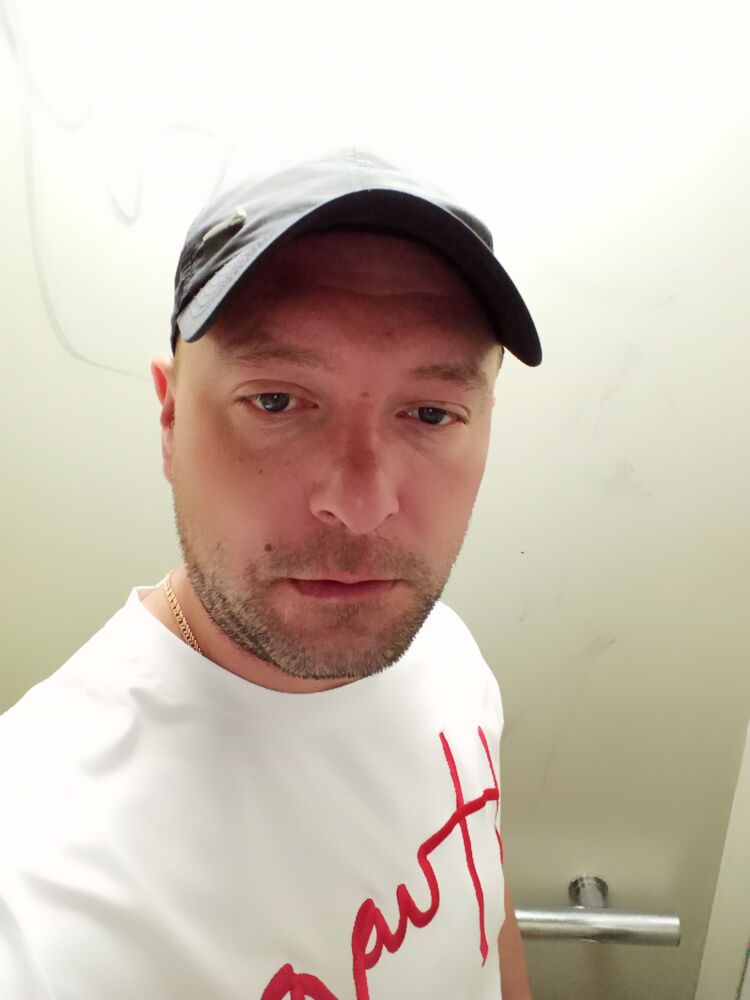  37543544  Kirill, 39 ,    