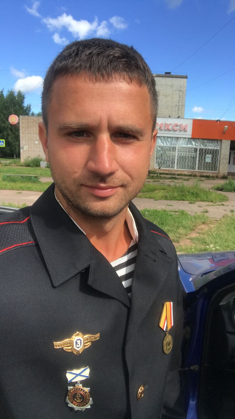  28167554  , 30 ,    