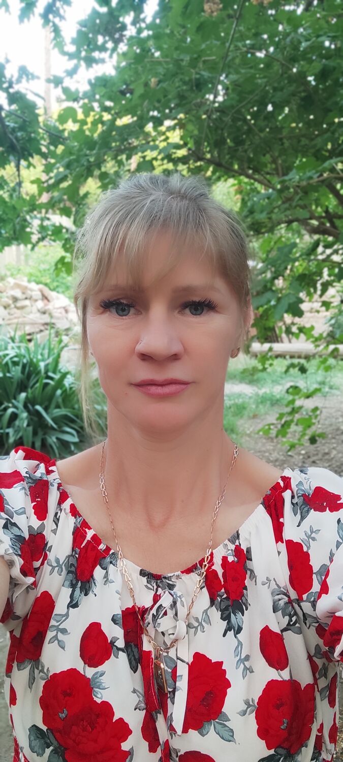  --,   , 43 ,     , c 