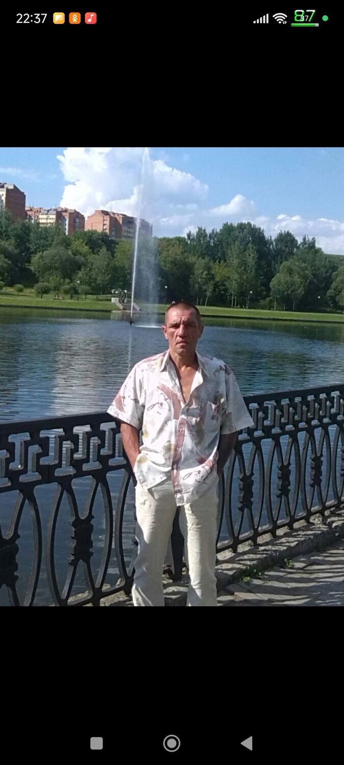  ,   Shmel, 56 ,   c 