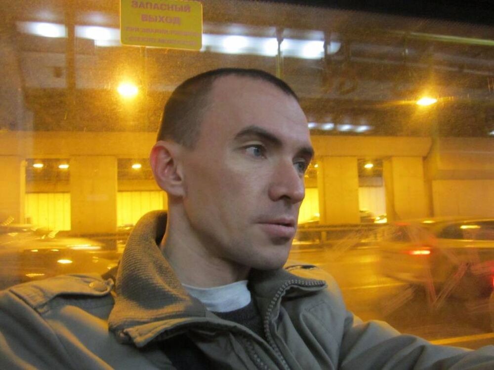  ,   Valentin, 43 ,   