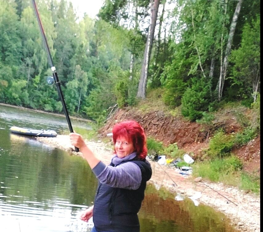 ,   Viktoria, 56 ,     , c 