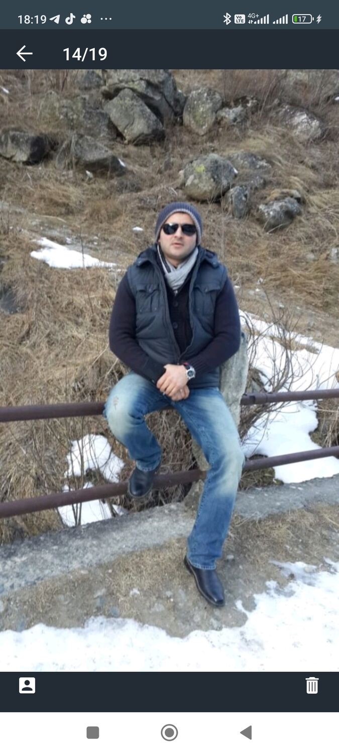  38779154  Alihan, 48 ,    