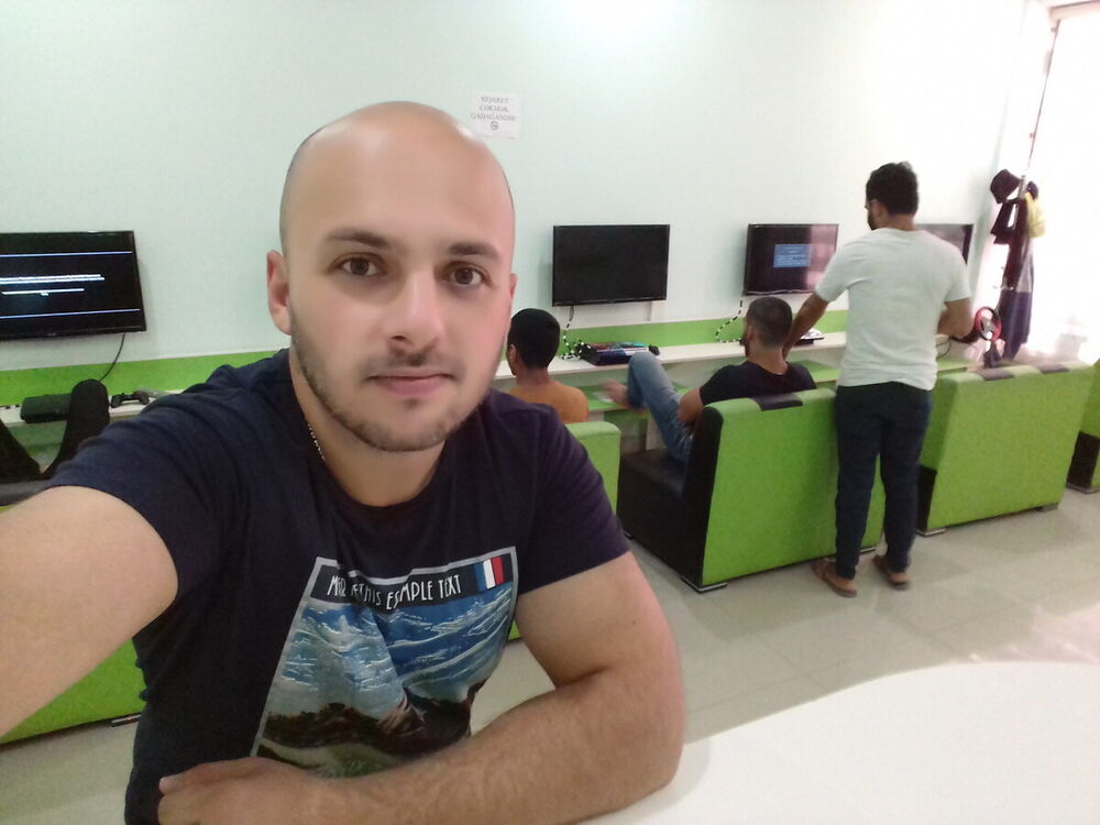 ���� 20946904 ������� Xeyal, 35 ���, ���� ���������� � ����