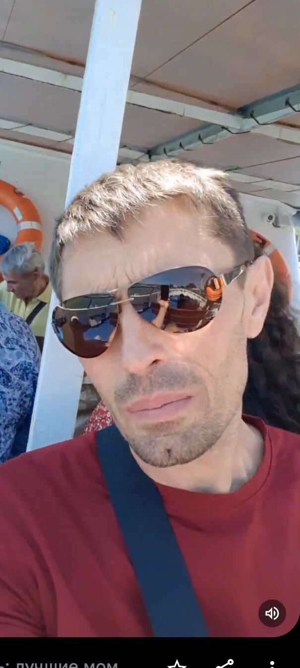  52247834  , 48 ,    