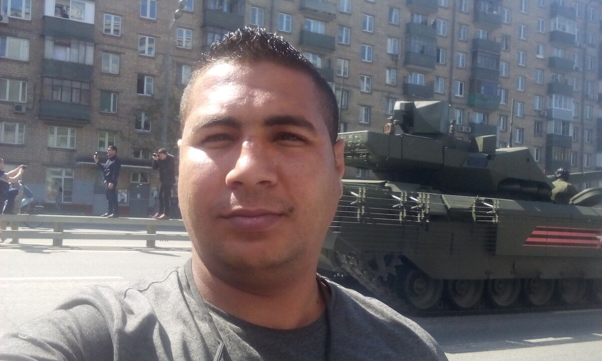  ,   Hosamtayson, 37 ,   ,   , c 