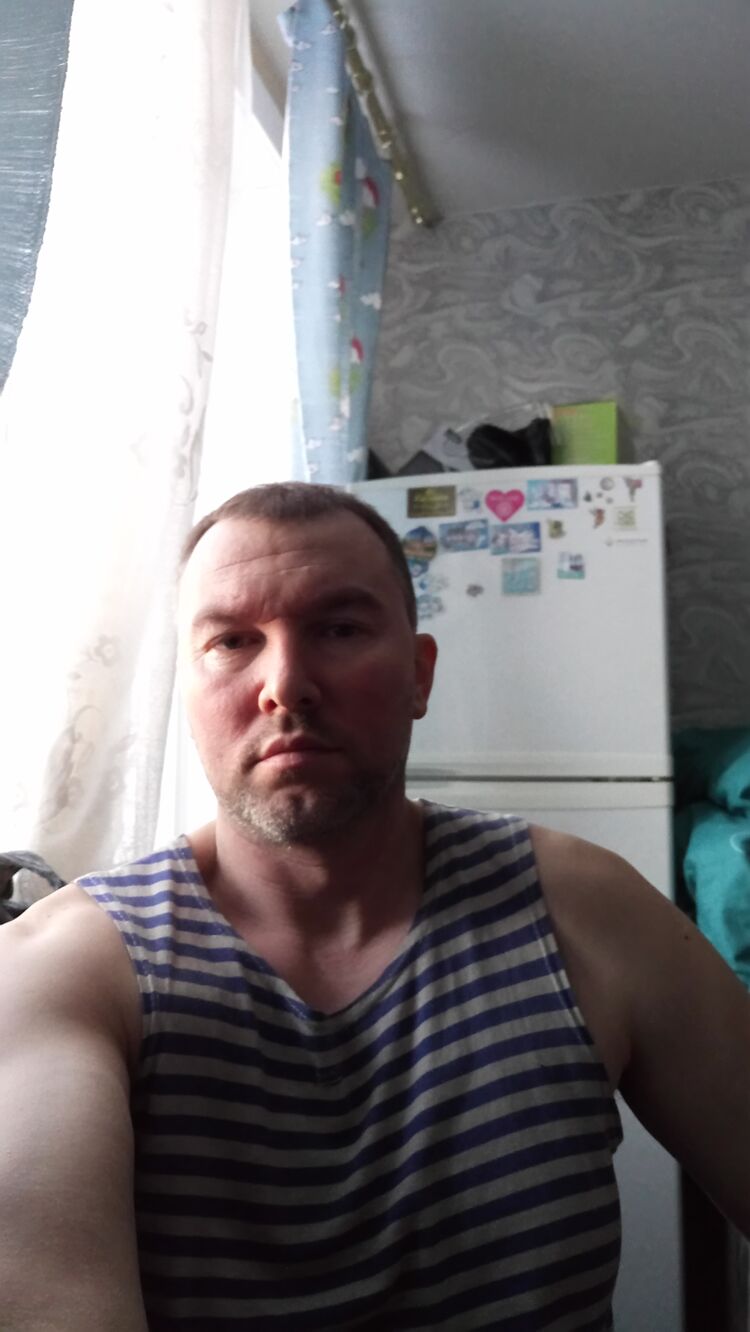  28187394  , 44 ,    -