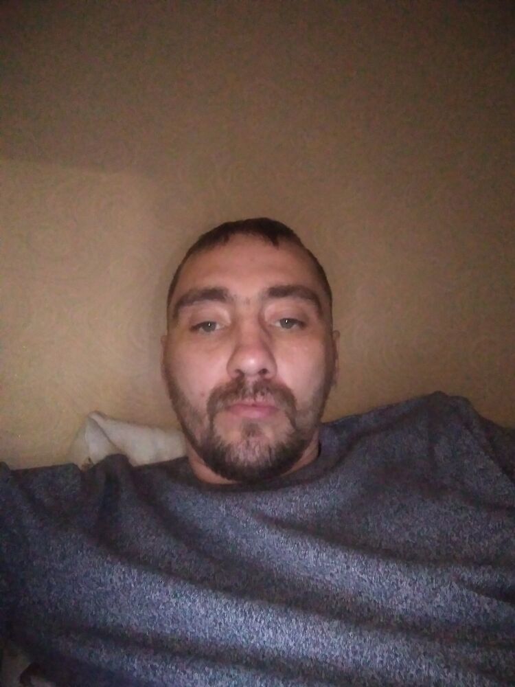  31696644  , 39 ,    