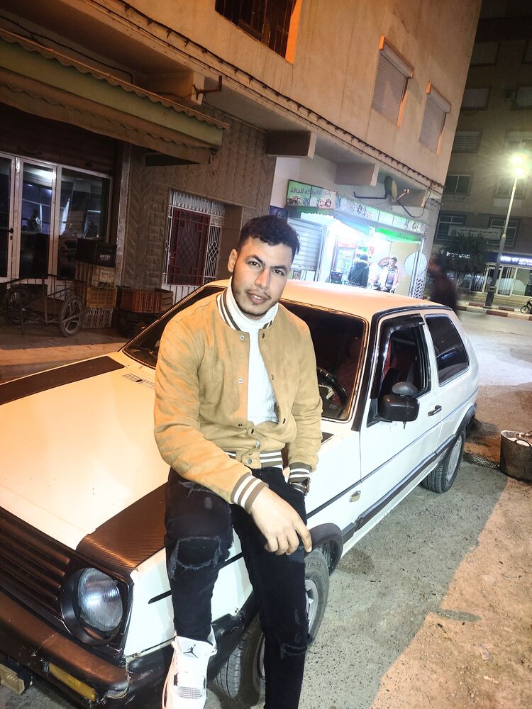  Martil,   Arian, 25 ,   ,   