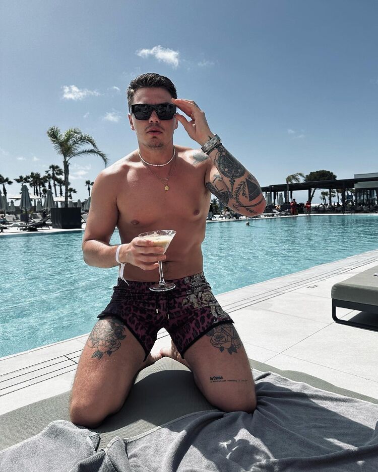 ���� 46598144 ������� ����, 32 ����, ���� ���������� � ������