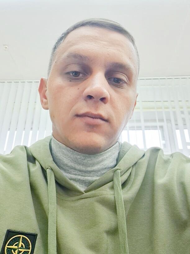  41587374  , 26 ,    