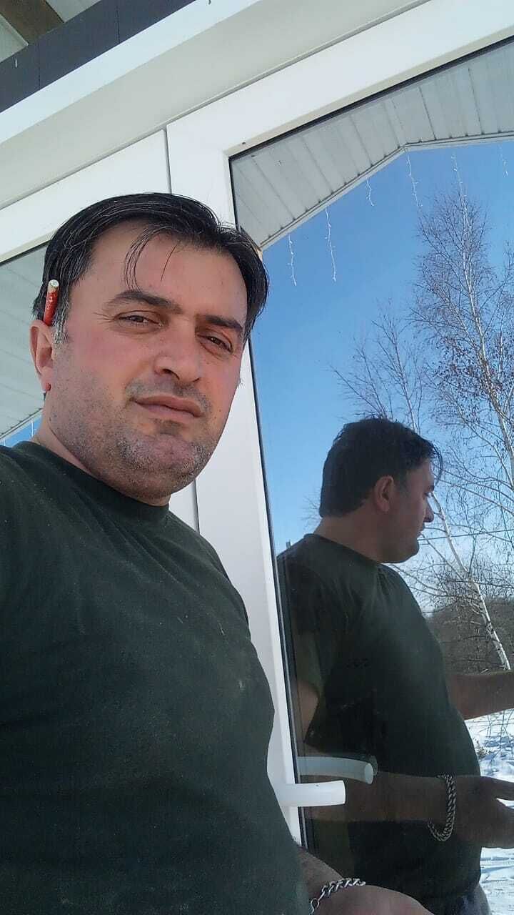  53193294  , 42 ,    