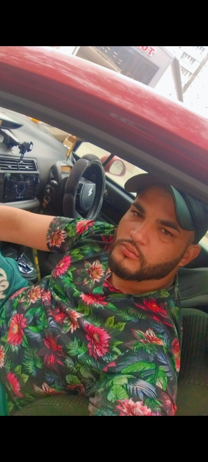  54017324  Gringo, 30 ,    