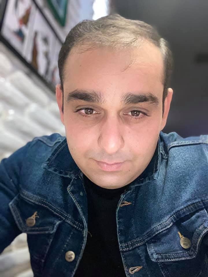  52929704  , 38 ,    