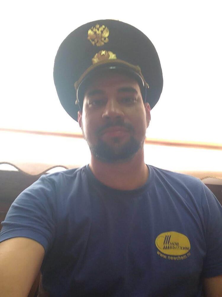  30481974  , 38 ,    -