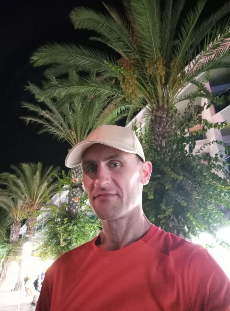  54699804  Alexandr, 44 ,    Hannoversch Munden