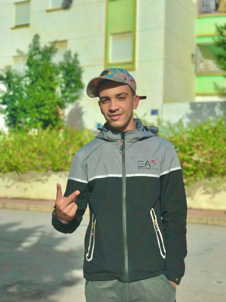  Beausejour,   Mostafa, 21 ,   ,   