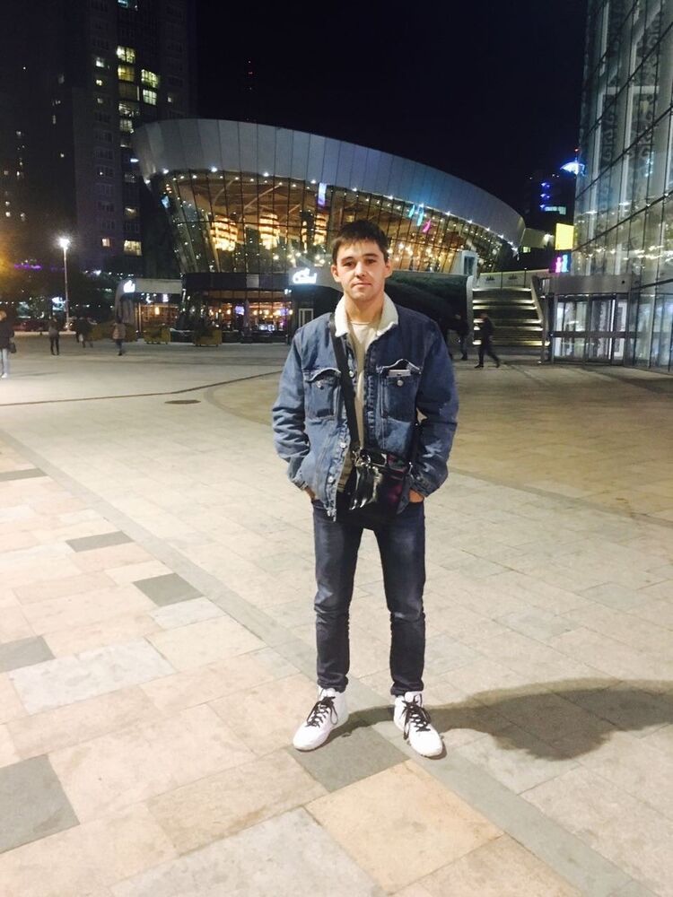  ,   Timur, 35 ,  