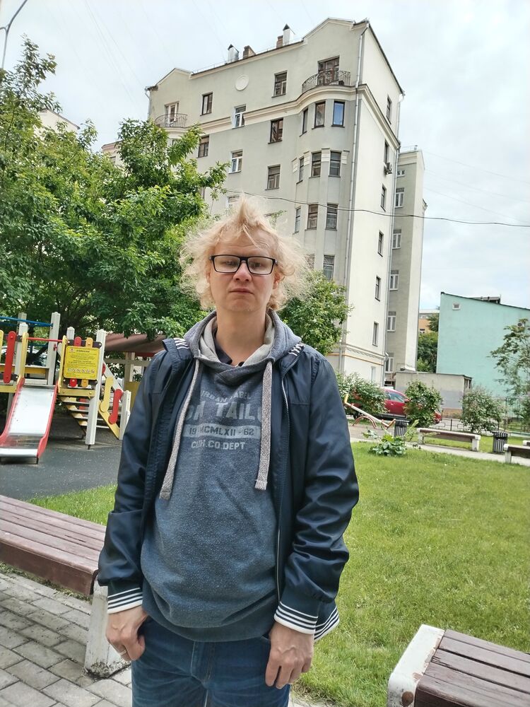  ,   Filipp, 35 ,   ,   , c , 