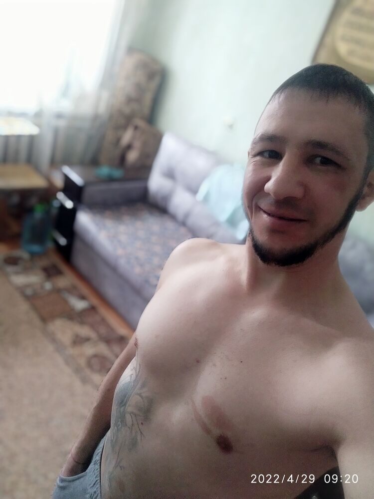  28048384  Ilnur, 41 ,    