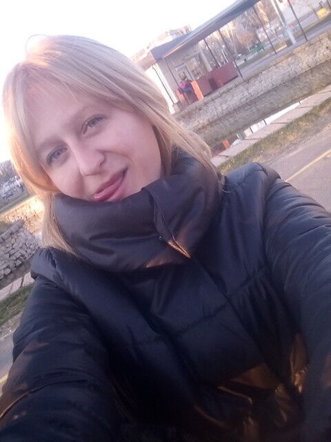  19812144  Alya, 33 ,     