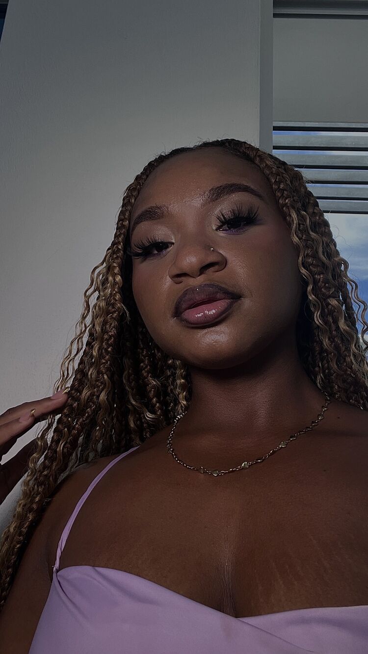  La Vega,   Kim, 24 ,   ,   