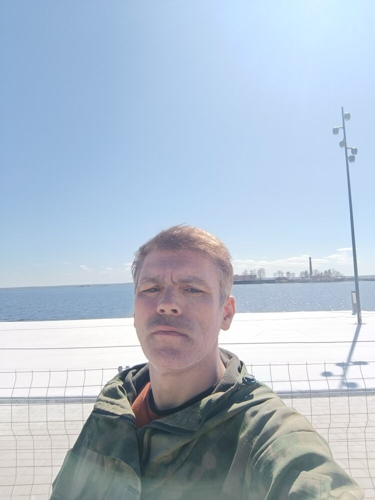  42897504  , 48 ,    -