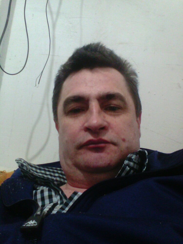  15818684  Viorelis, 53 ,    