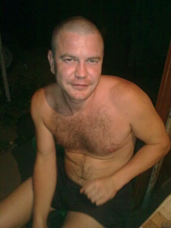  26409654  SERGEY, 43 ,    