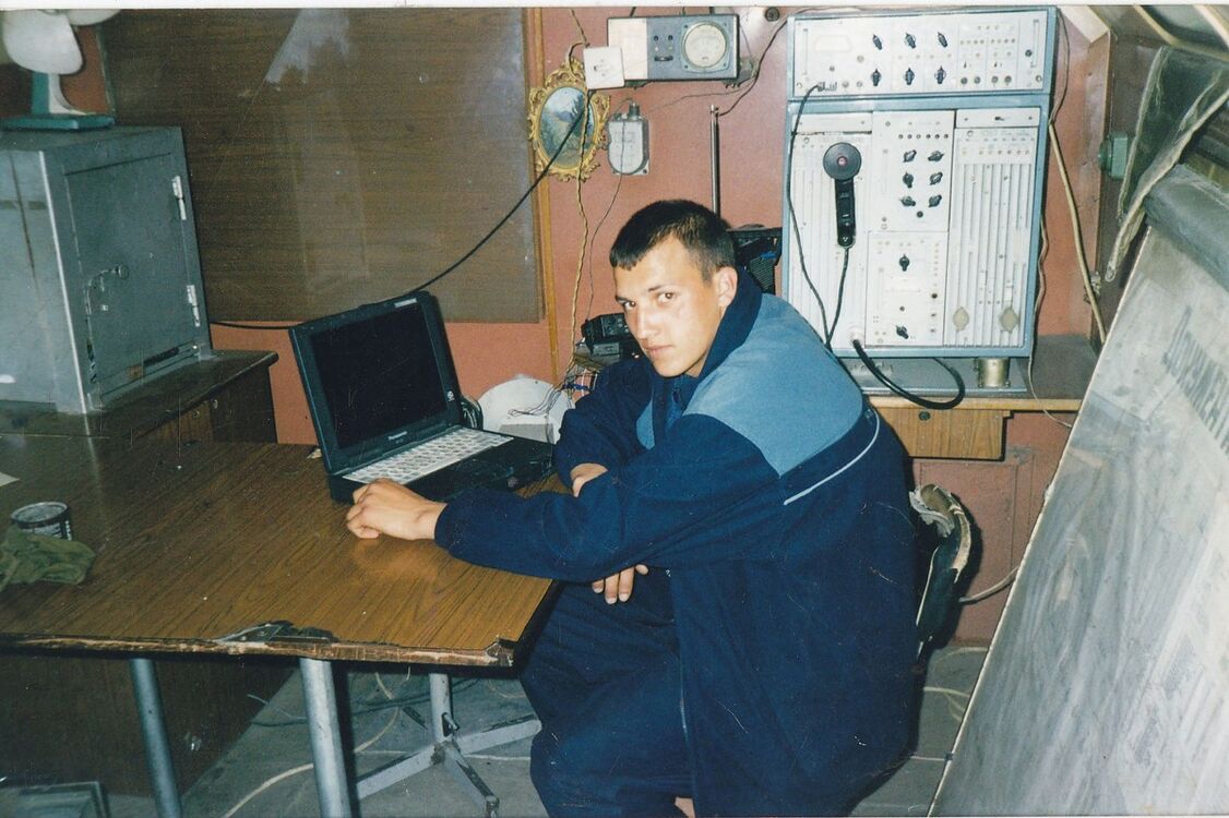  ,   Vasile, 42 ,     , c 