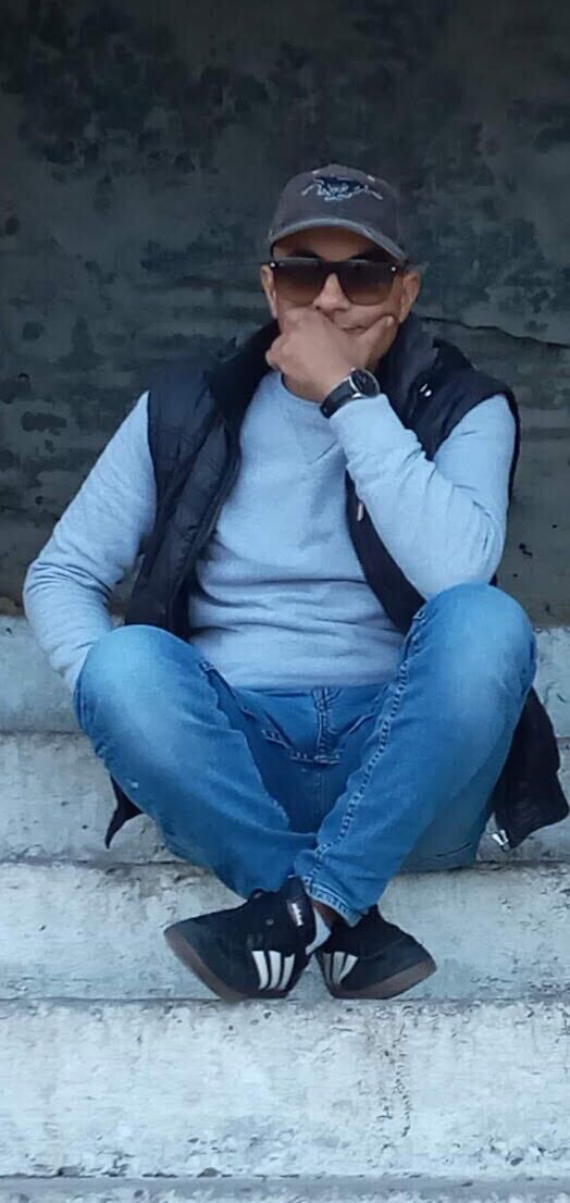  25209274  Amzil, 25 ,    