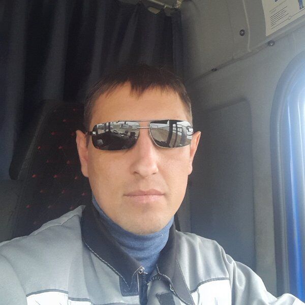 ���� 33835324 ������� ��������, 37 ���, ���� ���������� � ��������������