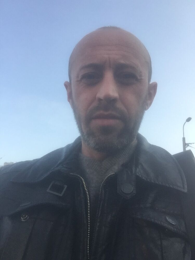  22226484  , 42 ,    