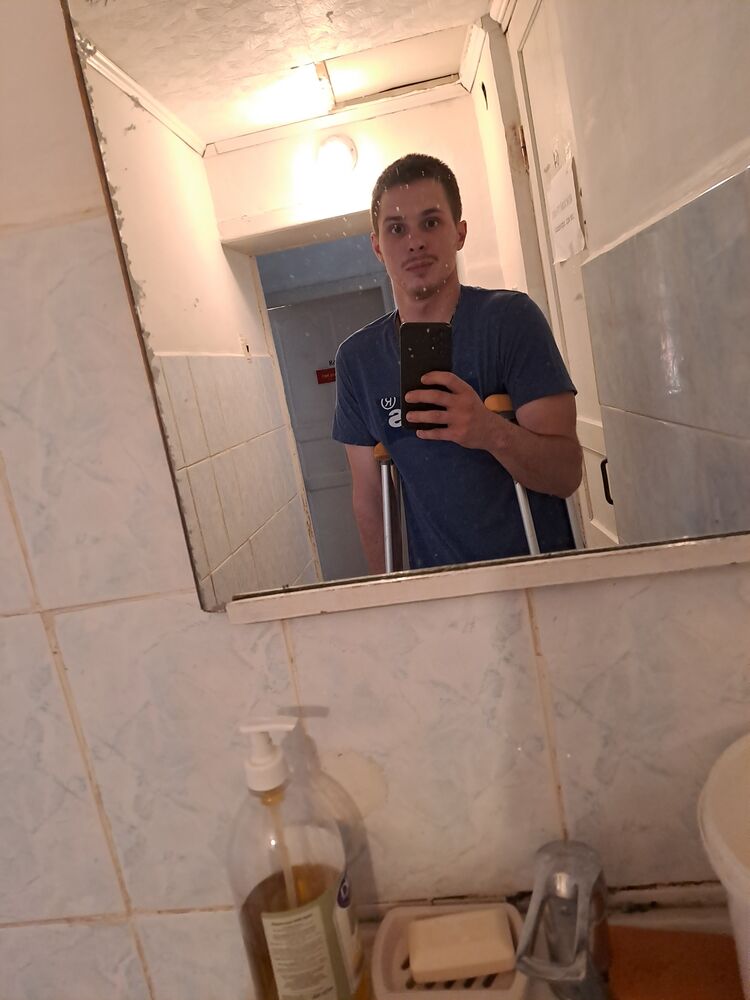  42842004  , 28 ,    
