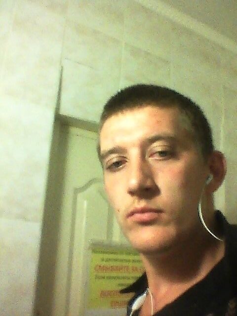  -,   Denis, 30 ,   ,   , c 