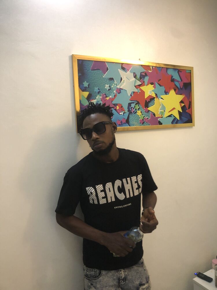  Lagos,   Omotosho, 29 ,   ,   , c 