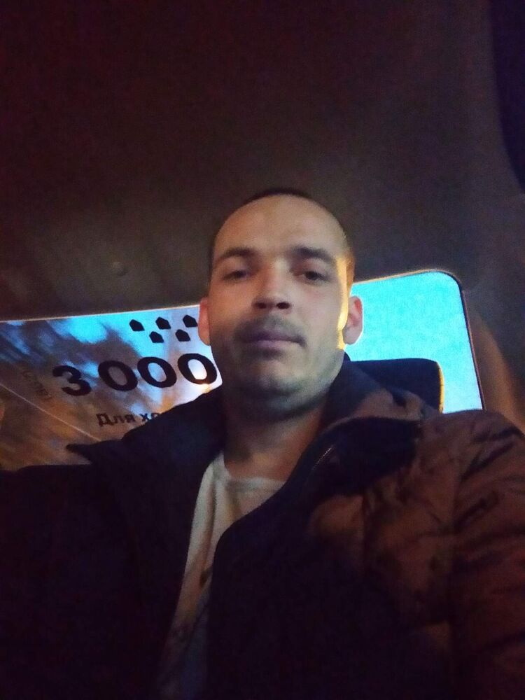  23705684  , 32 ,    