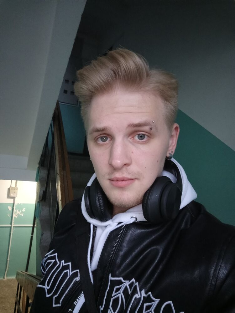 ���������� �����, ���� ������� Kiss, 26 ���, ������������ ��� ������, ����� � ���������