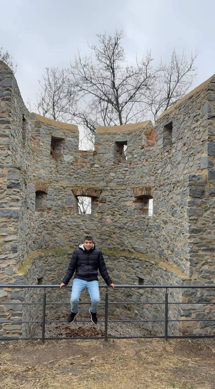  ,   Sergiu, 33 ,   ,   