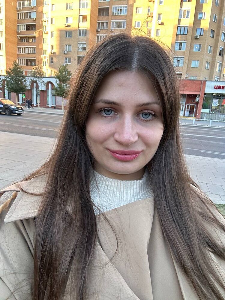  ,   Tatiana, 25 ,   c , 