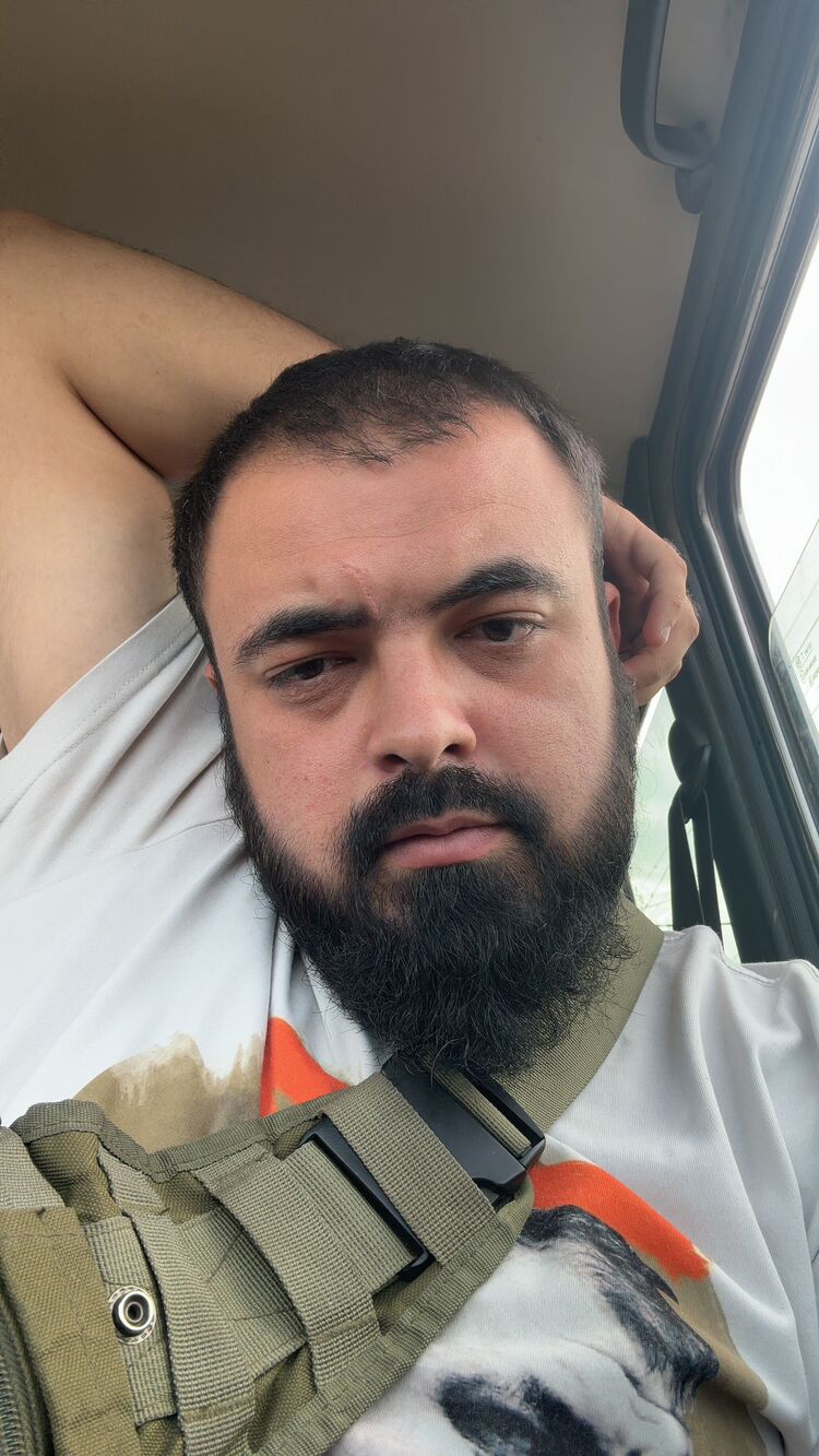  46554974  , 28 ,    